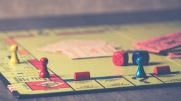 Freiburg startet Playdate in der Markthalle als Begegnungsangebot für Erwachsene